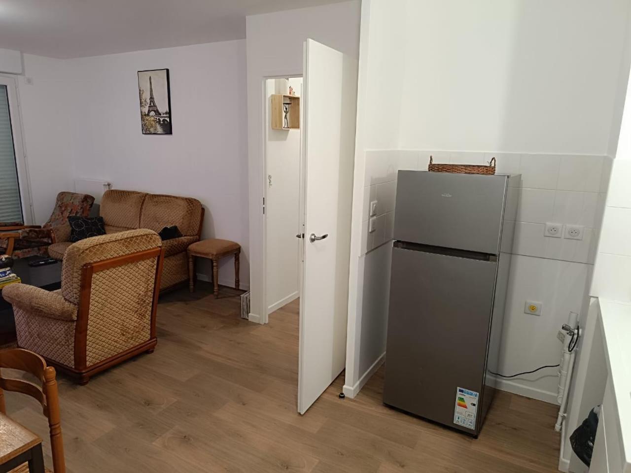 Bel Appartement Disponible Conflans-Sainte-Honorine Exteriér fotografie