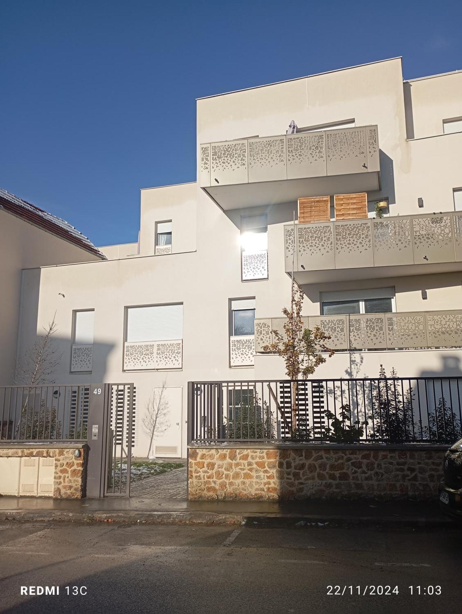 Bel Appartement Disponible Conflans-Sainte-Honorine Exteriér fotografie